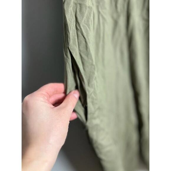 Urban Outfitters Olive Green Smocked Jumpsuit Wide Leg Adjustable Straps Boho XS - Picture 6 of 9